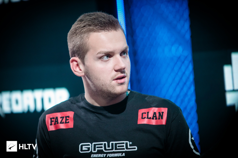 LPL春季赛今日首发名单：Uzi暂时无缘战RNG